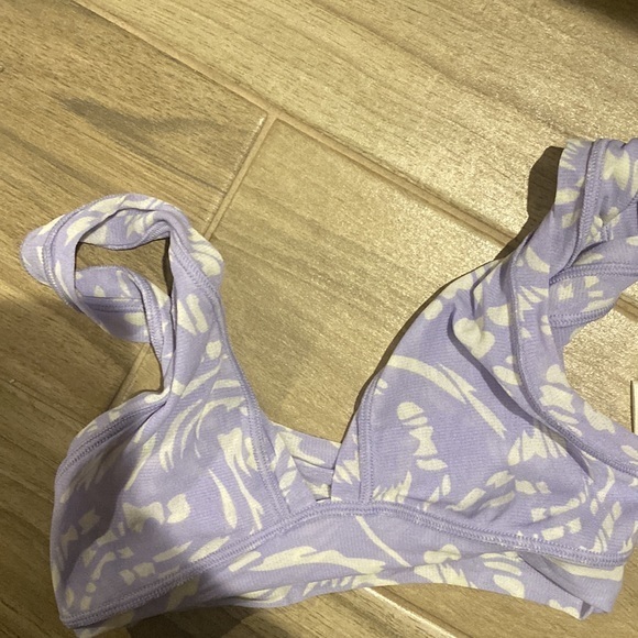 Skims Summer Mesh Plunge Bralette - Picture 3 of 7